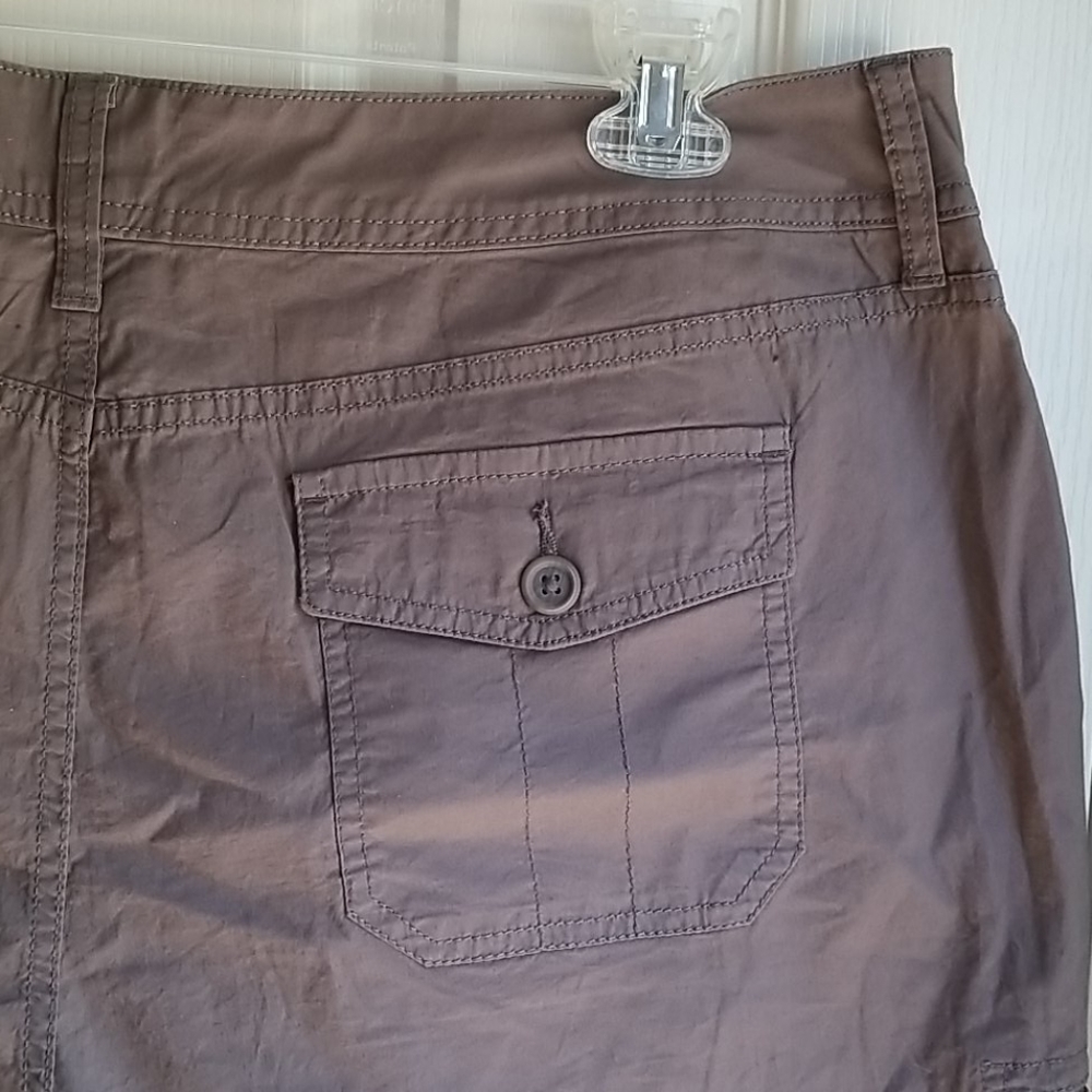 NWT ST JOHNS BAY TAUPE SHORTS - Picture 6 of 9
